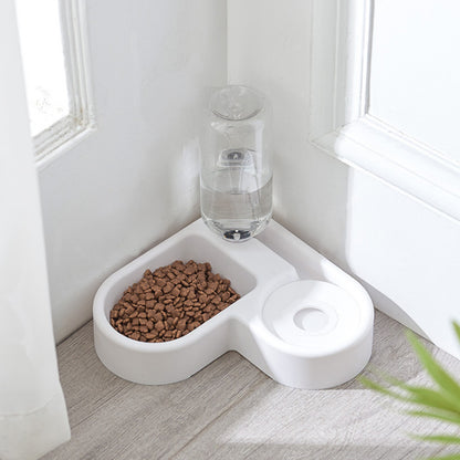Corner Pet Feeder