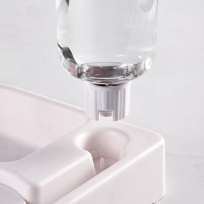 Corner Pet Feeder
